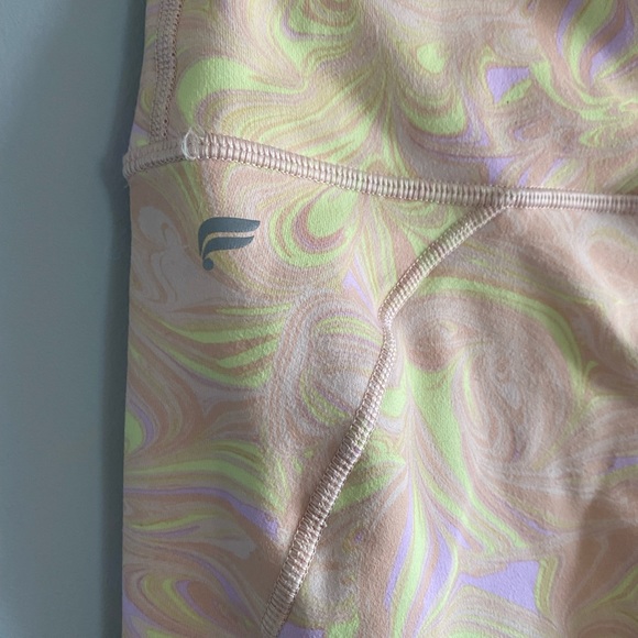 Fabletics Define High-Waisted Capri Marble - Picture 7 of 11